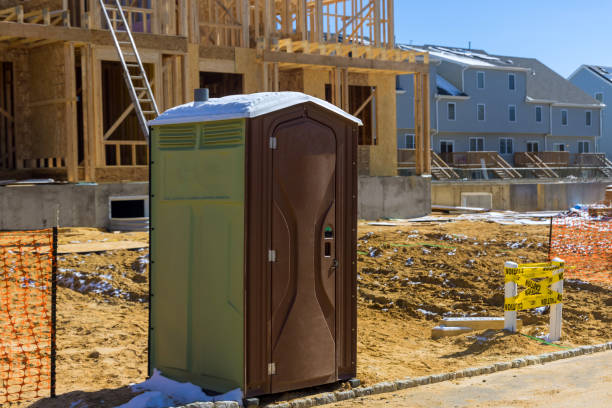 Portable Toilet Options We Offer in Marshfield, MO